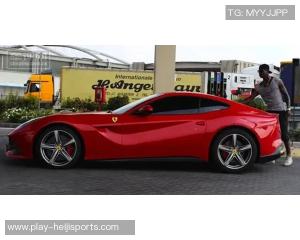 新浪国际足球新闻聚焦全球赛事动态与明星球员最新表现分析